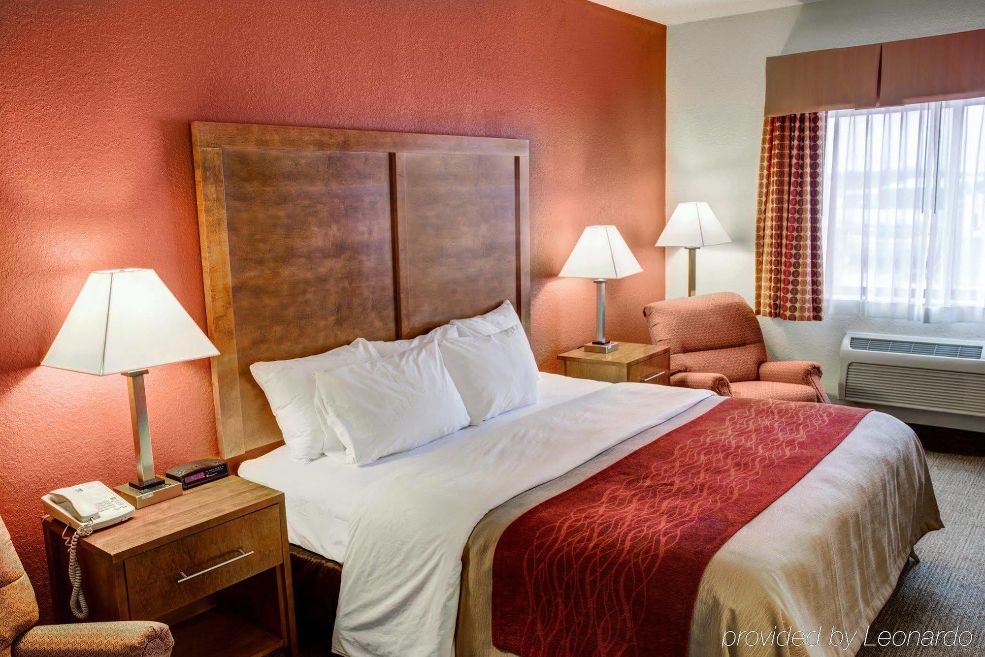 Hotel Comfort & North