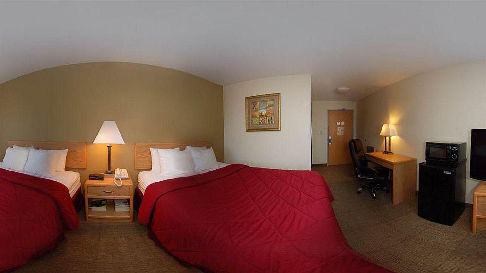 Hotel Comfort & North Greenfield